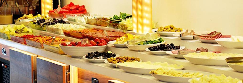 Kayrabeachotel Окурджалар Екстериор снимка